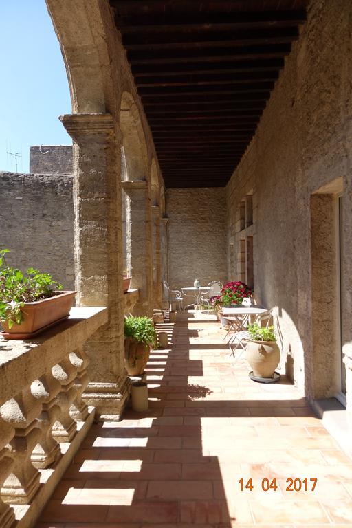 Hotel D' Alfonce Pézenas Exterior foto